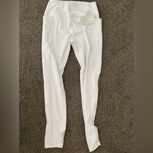 White High-Waisted Leggings
